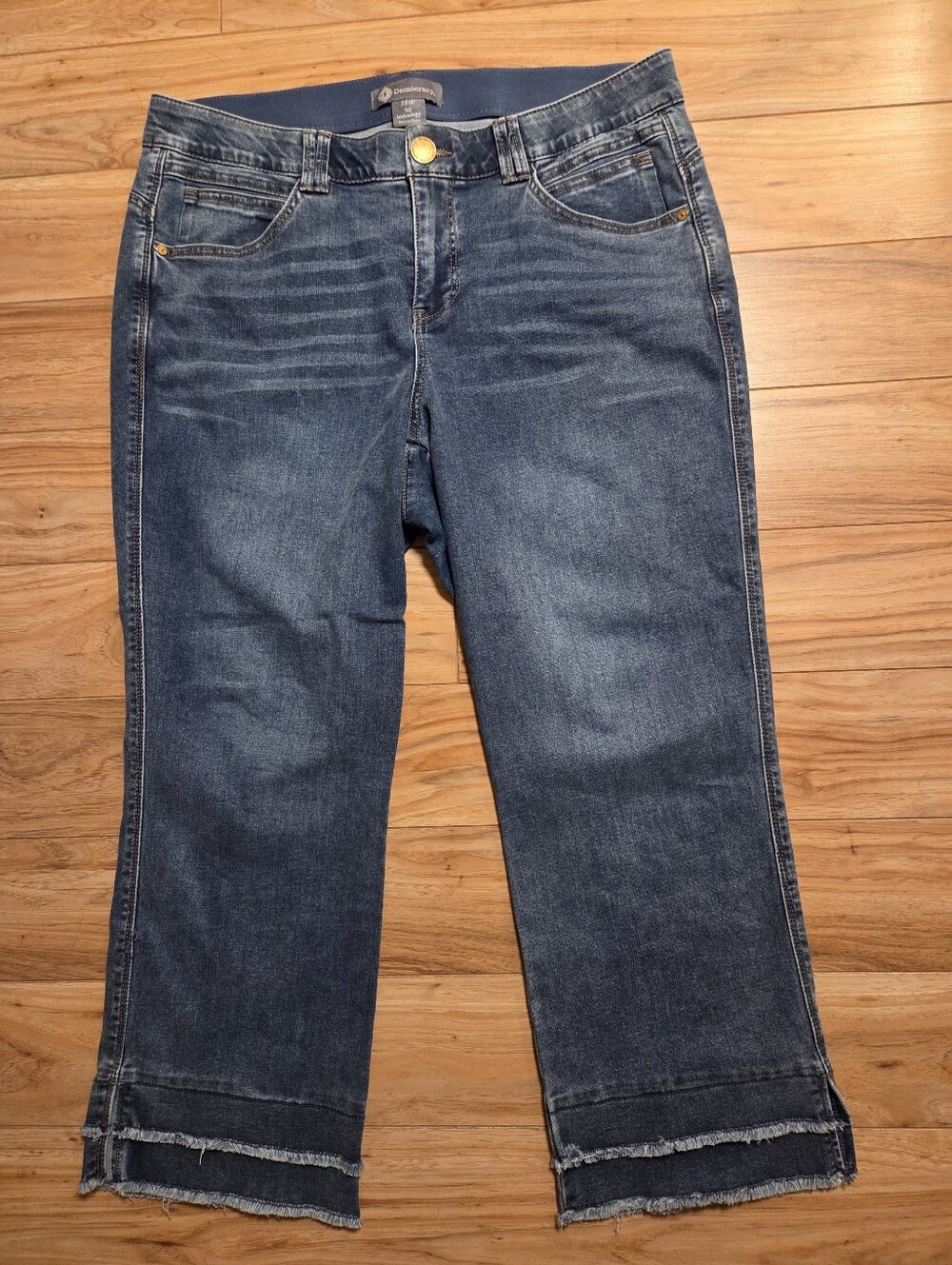 Democracy Ab Technology High Rise Tiered-Hem Flare Jeans Size 18W - Picture 2 of 9